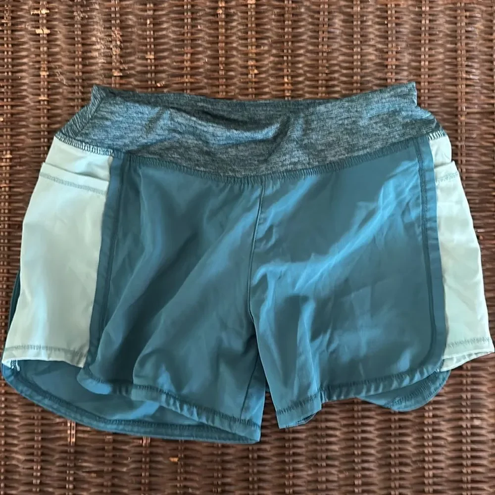 Old Navy Active Shorts Girl’s M (8) Teal Elastic Waist Pockets Built-In Liner
